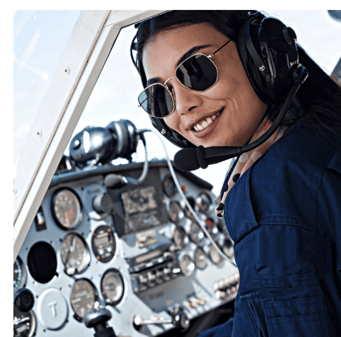 Pilotin im Cockpit – Sinnbild für Selbststeuerung